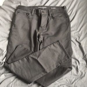 Banana Republic Traveler Pant